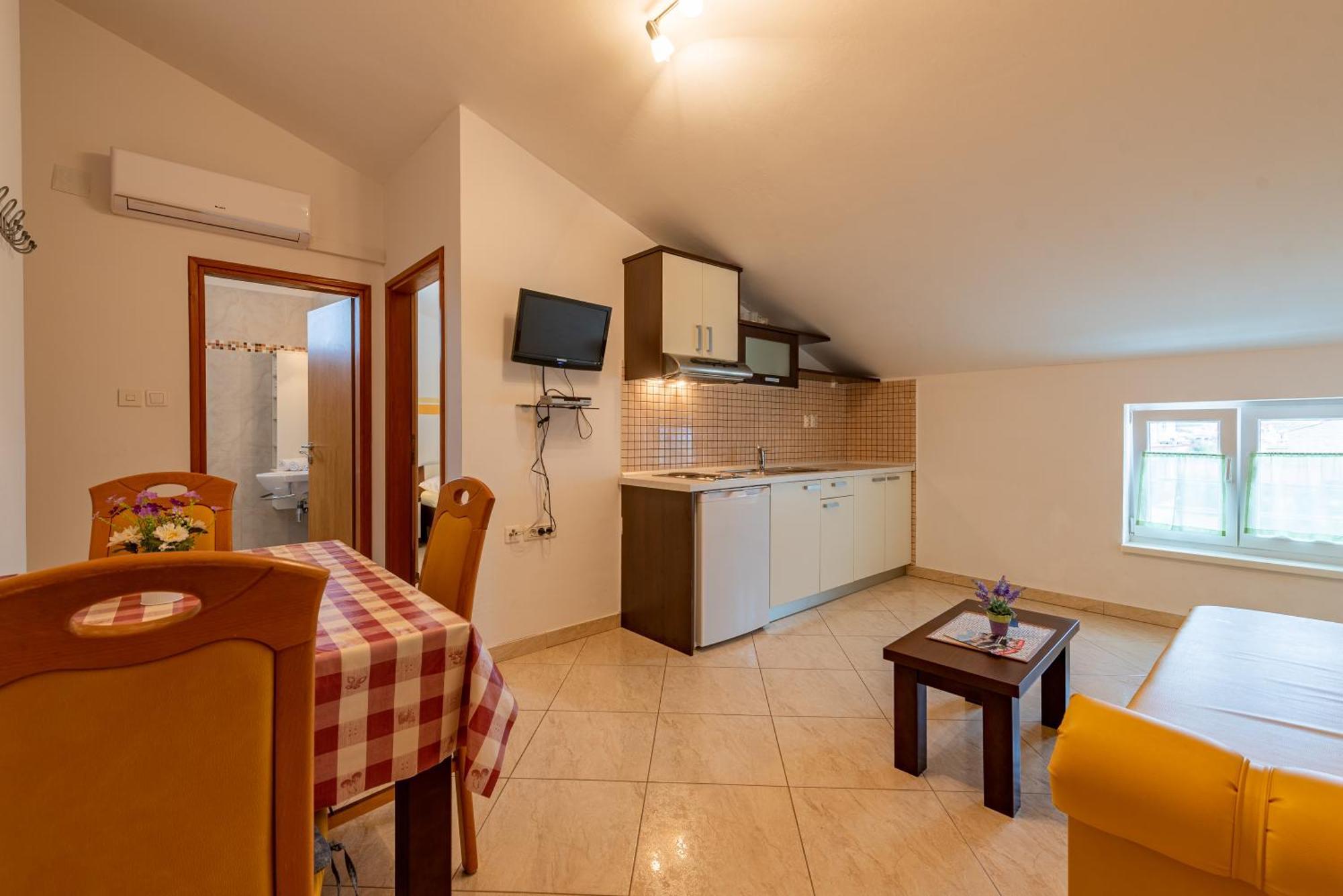 Haus Toni Daire Ražanac Dış mekan fotoğraf